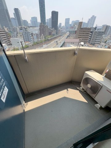 大阪市福島区鷺洲４丁目の賃貸マンションのバルコニー