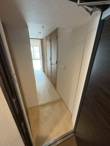 大阪市中央区本町４丁目の賃貸マンションのバルコニー