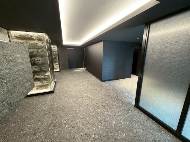 大阪市西区江之子島１丁目の賃貸マンションのロビー