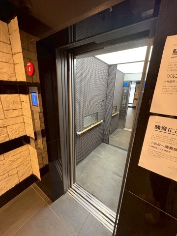 大阪市西区九条３丁目の賃貸マンションのバルコニー