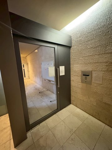 大阪市西区立売堀３丁目の賃貸マンションのロビー