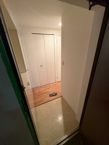 大阪市西区立売堀３丁目の賃貸マンションの玄関