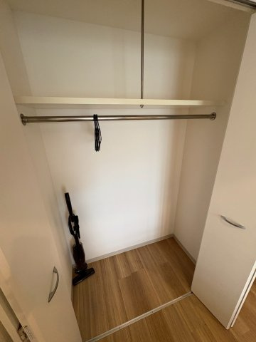 大阪市西区立売堀３丁目の賃貸マンションの収納