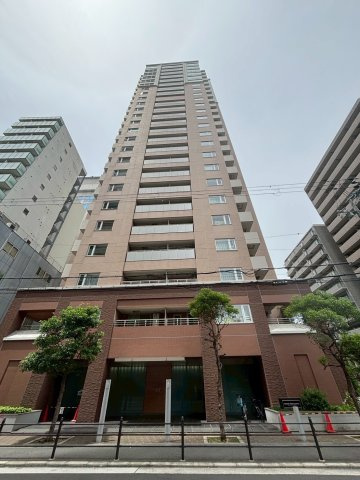 大阪市西区新町１丁目の賃貸マンションの外観