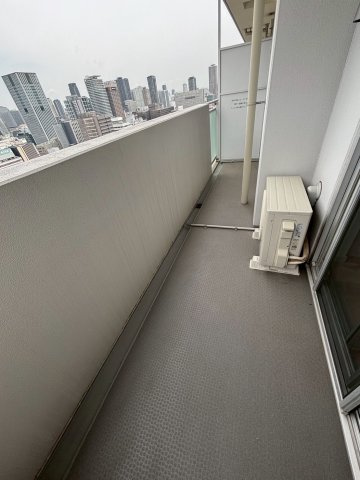 大阪市西区新町１丁目の賃貸マンションのバルコニー
