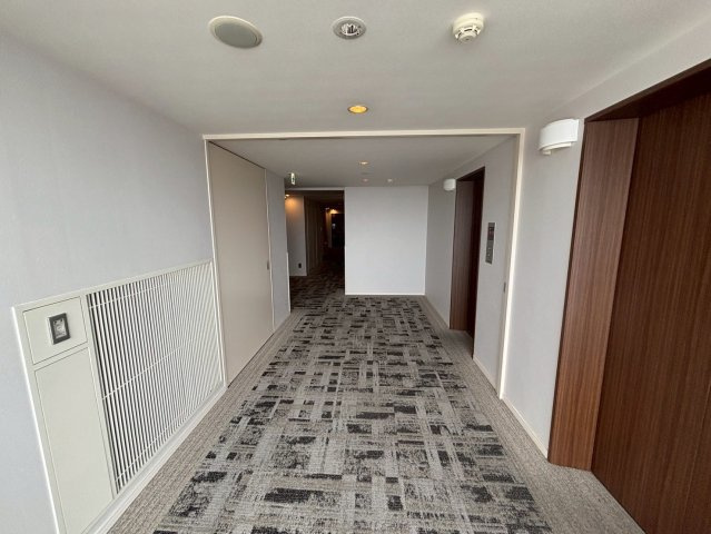 大阪市西区新町１丁目の賃貸マンションのロビー