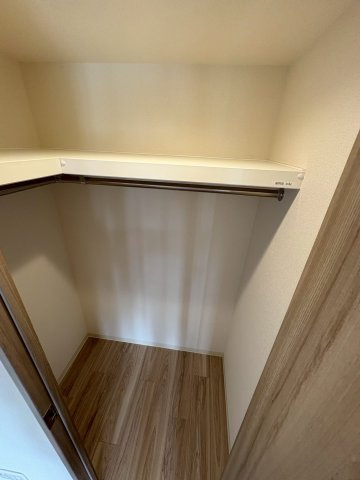 大阪市西区京町堀２丁目の賃貸マンションの収納