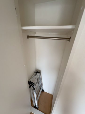 大阪市西区本田４丁目の賃貸マンションの収納