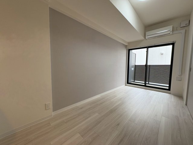 大阪市西区立売堀６丁目の賃貸マンションの居間・リビング