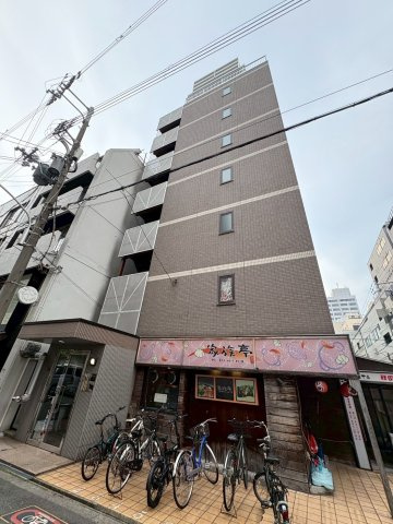 大阪市西区新町１丁目の賃貸マンションの外観