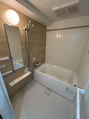 大阪市西区南堀江３丁目の賃貸マンションの浴室