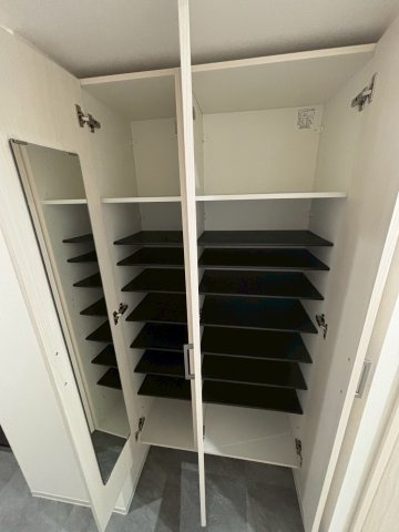 大阪市西区南堀江３丁目の賃貸マンションの収納