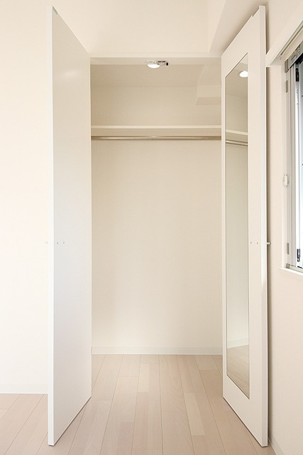 大阪市西区土佐堀３丁目の賃貸マンションの収納