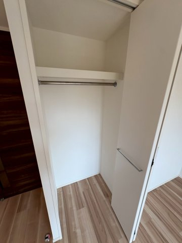 大阪市西区京町堀１丁目の賃貸マンションの収納