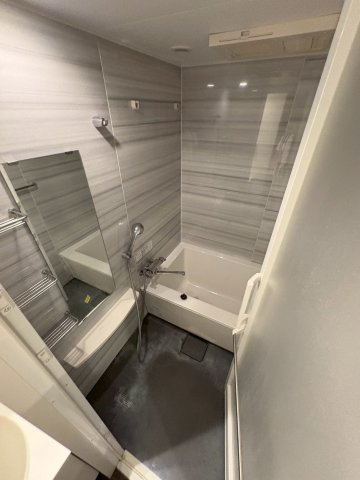 大阪市西区京町堀１丁目の賃貸マンションの浴室