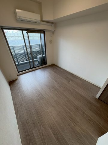 大阪市西区九条２丁目の賃貸マンションの居間・リビング