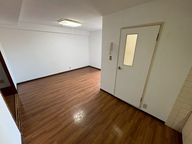 大阪市西区川口３丁目の賃貸マンションの居間・リビング