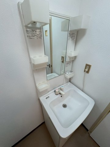 大阪市西区川口３丁目の賃貸マンションの洗面所