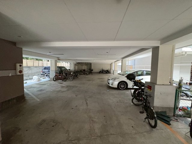 大阪市西区川口３丁目の賃貸マンションのロビー