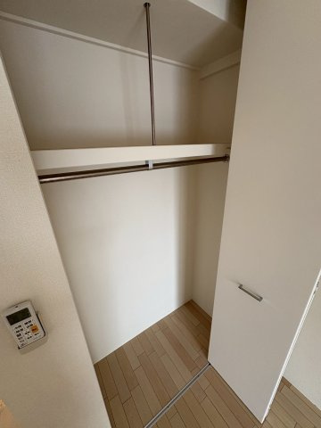 大阪市西区立売堀１丁目の賃貸マンションの収納