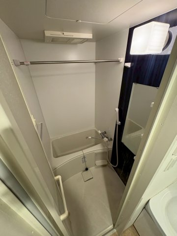 大阪市西区江戸堀３丁目の賃貸マンションの浴室