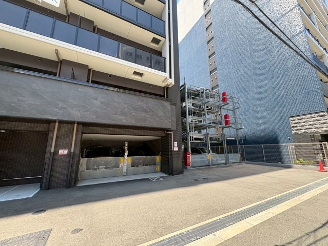 大阪市福島区吉野５丁目の賃貸マンションの駐車場