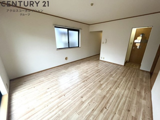 サンハイツ香枦園の居間