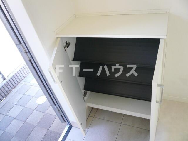 アフェット検見川の玄関