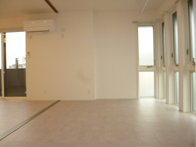 カンパニュラの洋室