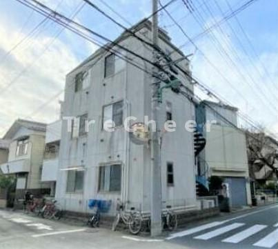 エンブレム早宮の外観