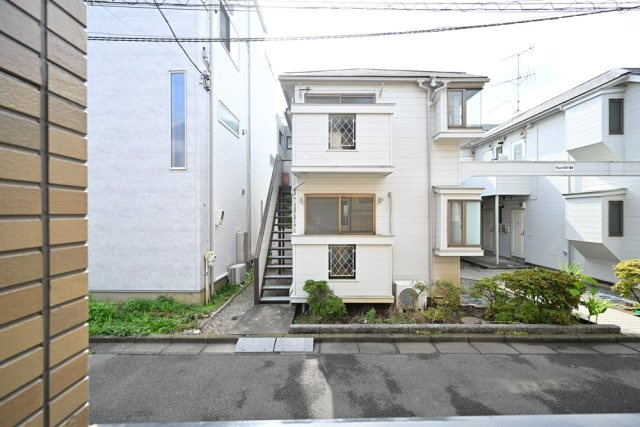 ルーク池尻　室内洗濯機置場　角部屋　2面採光の展望