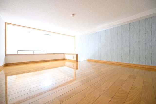 ルーク池尻　室内洗濯機置場　角部屋　2面採光の設備