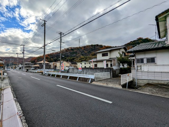 青山土地