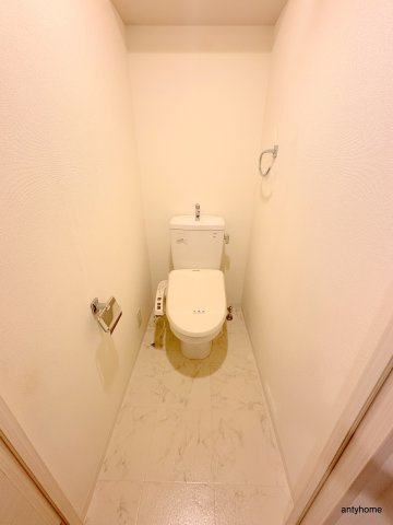 エグゼリエみなと通り　仲介手数料無料のトイレ