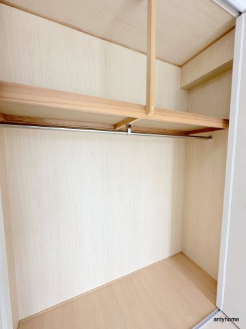 エグゼリエみなと通り　仲介手数料無料の収納