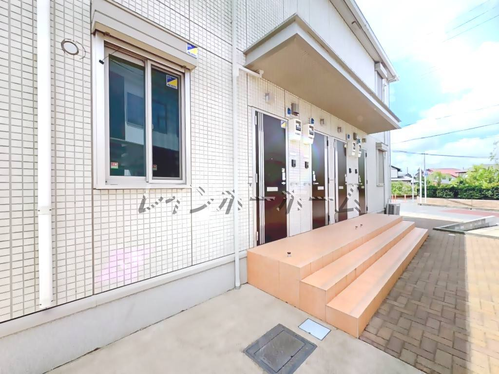 仲介手数料（賃料の1.10ヵ月）の50％OFF対象物件！の玄関