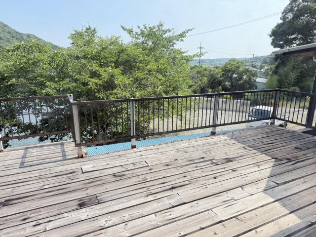 東本庄貸作業所のバルコニー
