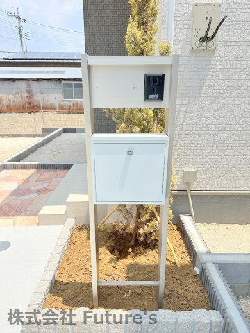 三郷市彦倉1丁目　新築戸建　全4棟　4号棟のエントランス|来客時に安心のTVモニターホン付き