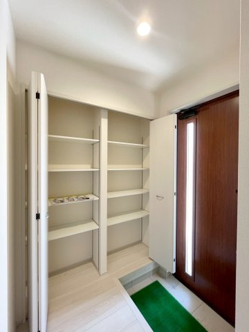 【玄関】 | 伊勢崎市長沼町　3号棟