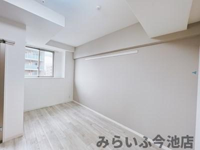 【洋室】 | アビタシオン今池パルク | 10.6帖