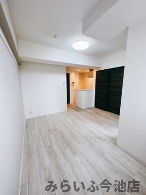 【洋室】 | アビタシオン今池パルク | 10.6帖