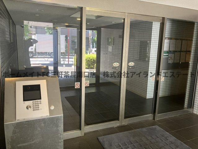 代田パークハウス　ペット相談　大型2LDK　駐車場のエントランス