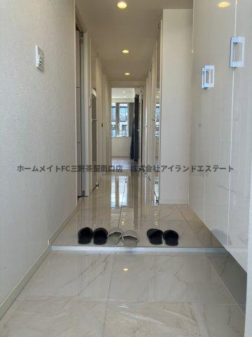 代田パークハウス　ペット相談　大型2LDK　駐車場の玄関