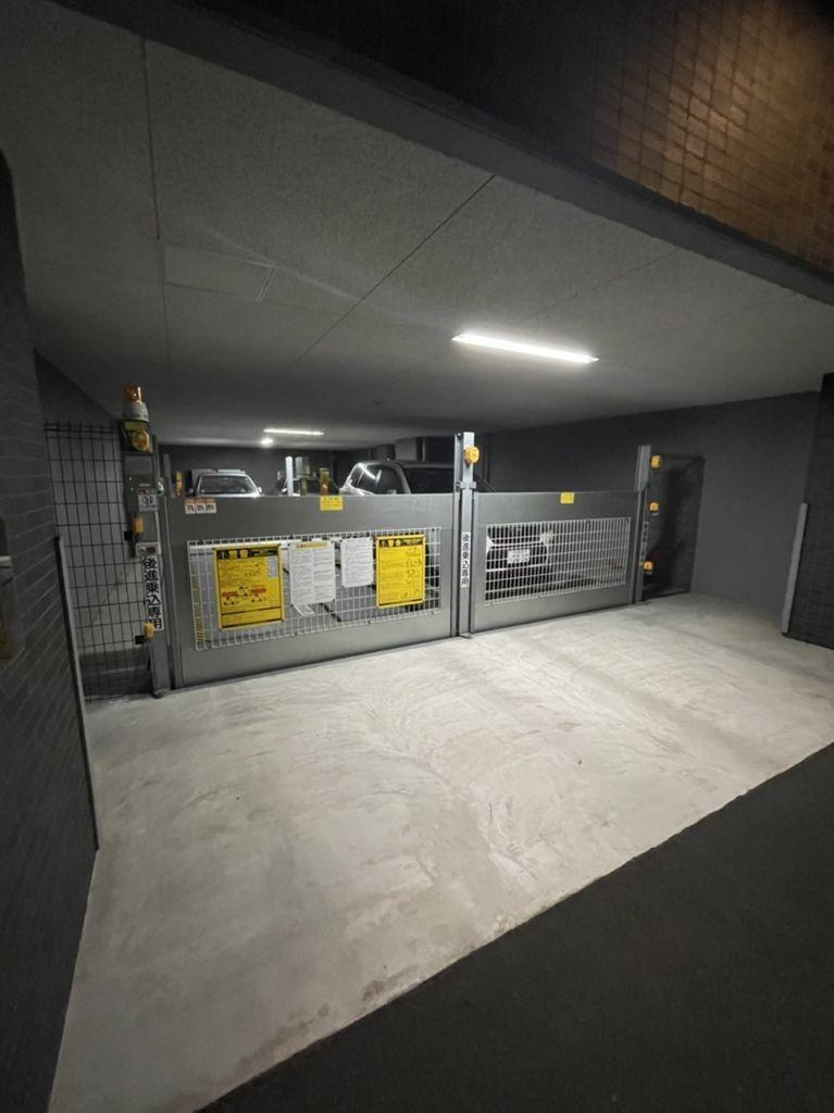 プレサンス上前津プレス　名古屋市賃貸　仲介手数料無料の駐車場|駐車場