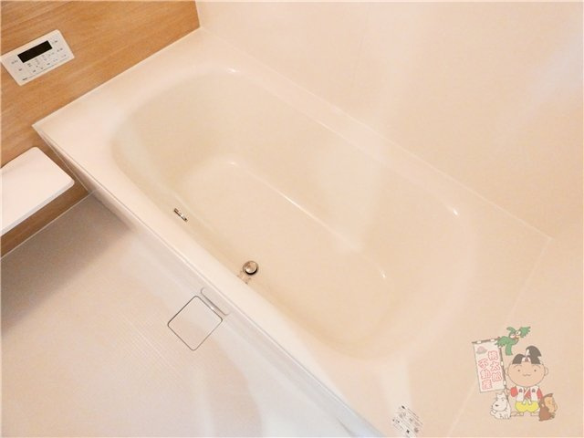 ルコンテの浴室