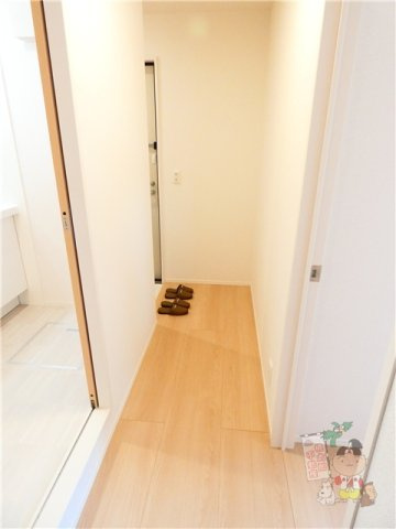 ルコンテの玄関