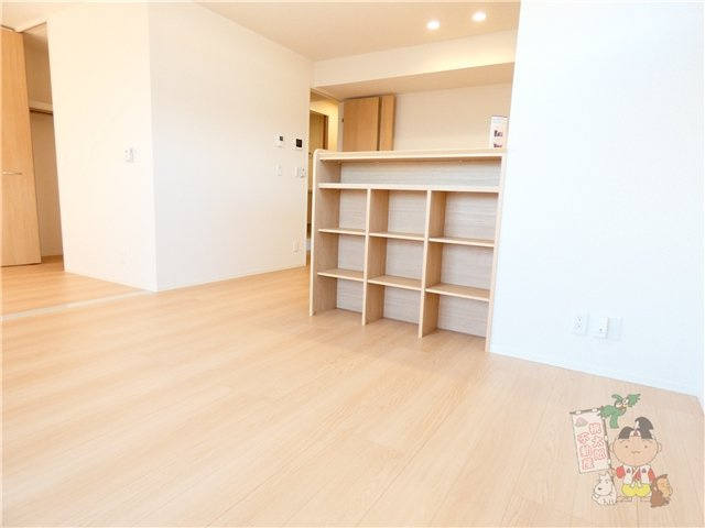 ルコンテの居間・リビング