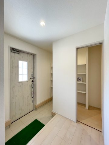 【玄関】 | 伊勢崎市長沼町　5号棟