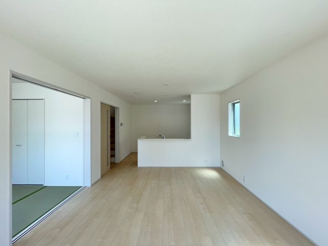 【居間・リビング】 | 伊勢崎市長沼町　5号棟