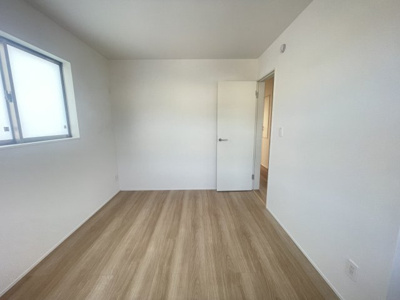 【洋室】 | うるま市豊原2期（全3棟）2・3号棟 | 3号棟　洋室6帖＋CL付き♪